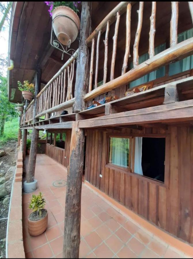 Hostal Y Cabanas Los Juanes Jardín Eksteriør bilde