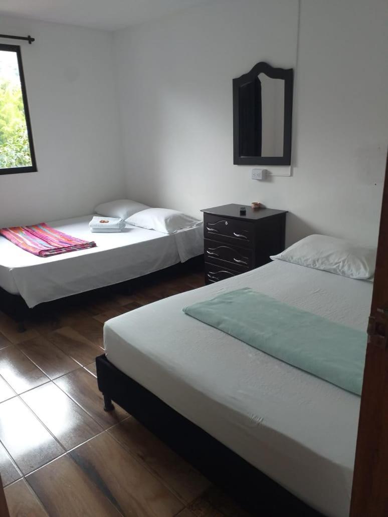 Hostal Y Cabanas Los Juanes Jardín Eksteriør bilde
